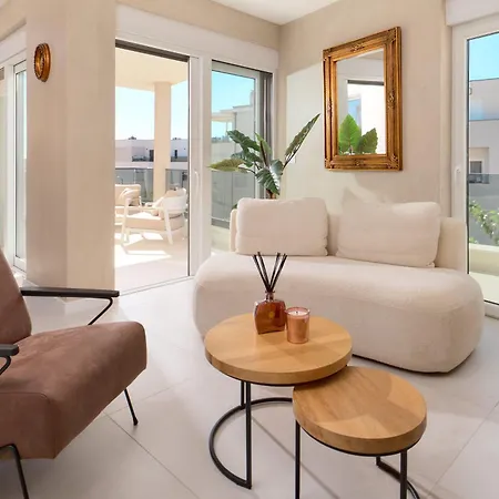 Sea & Sky - Boutique Sea View With Large Terrace